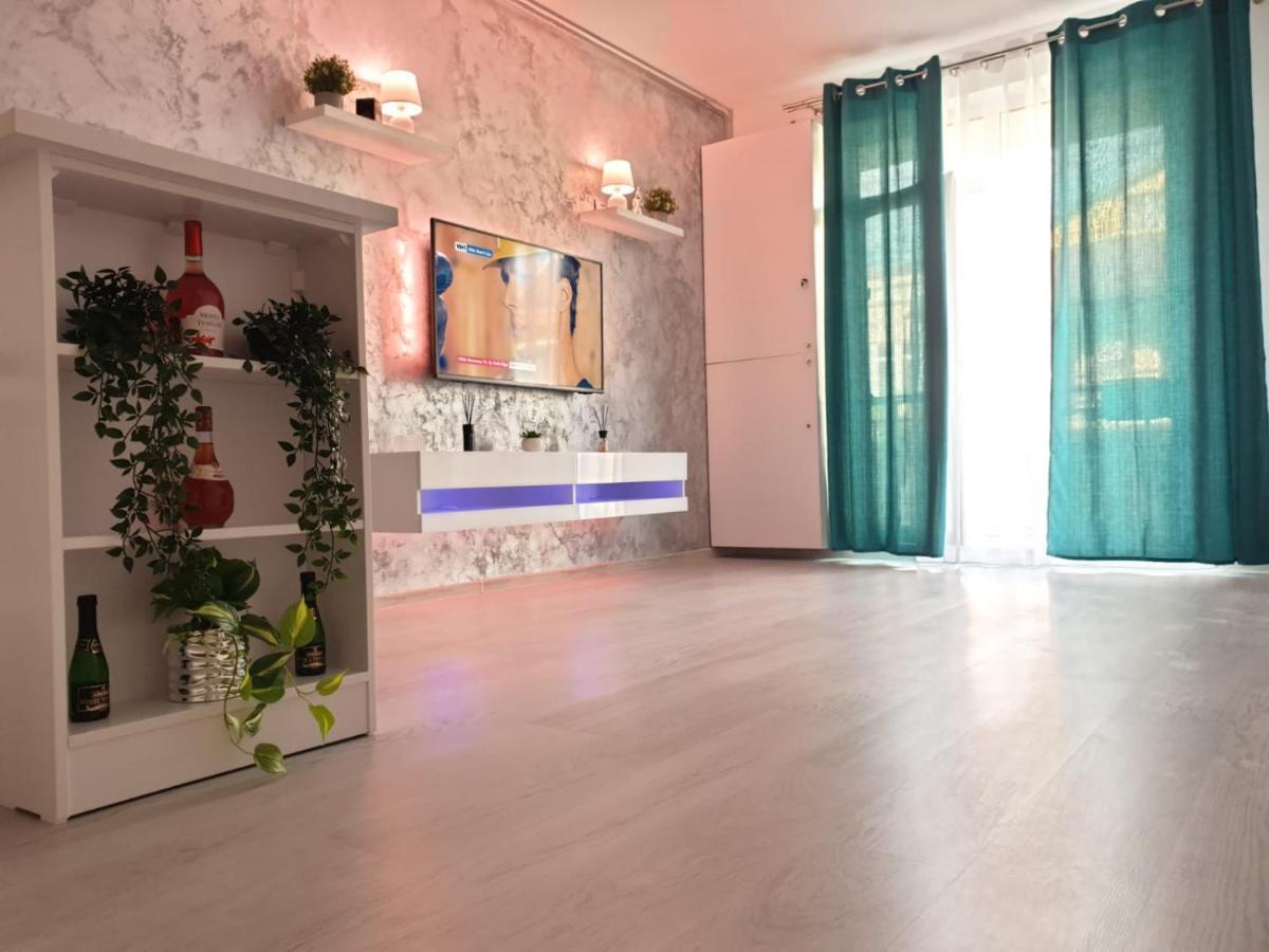 Delux Studio Mamaia Nord Năvodari Kültér fotó